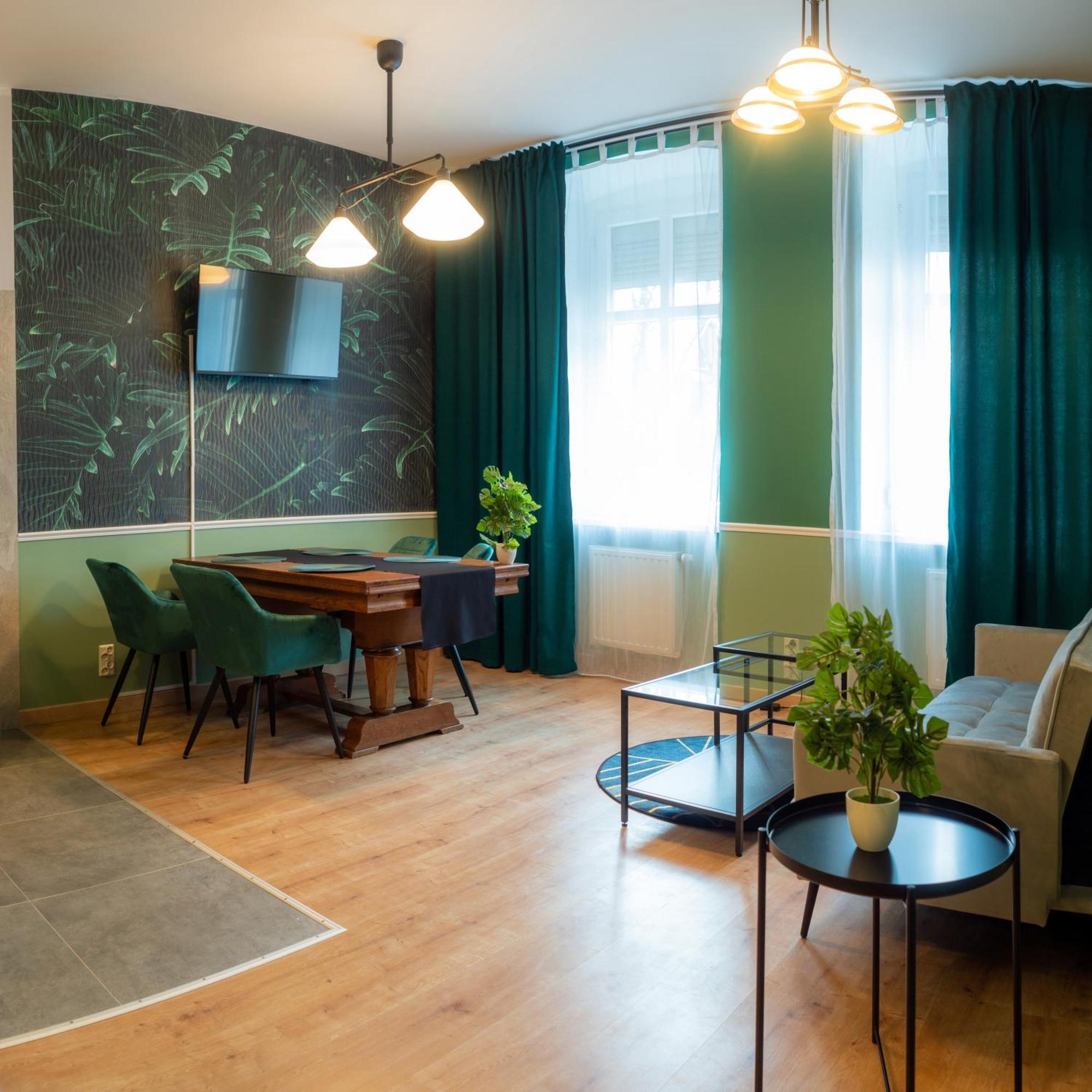 Apartment Punkt - Z Jacuzzi W Centrum Gliwic